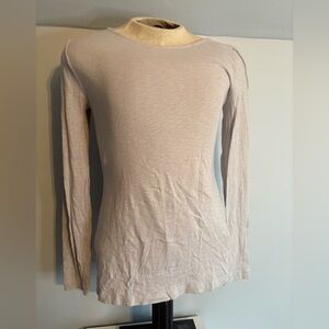 J.Crew Long Sleeve Tshirt - Heathered Off-white size Medium